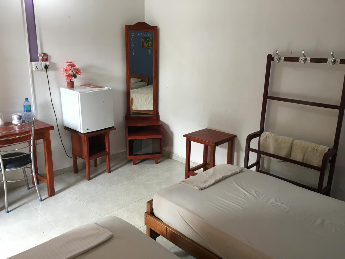 Gnaanams Hotel And Restaurant Jaffna Luaran gambar