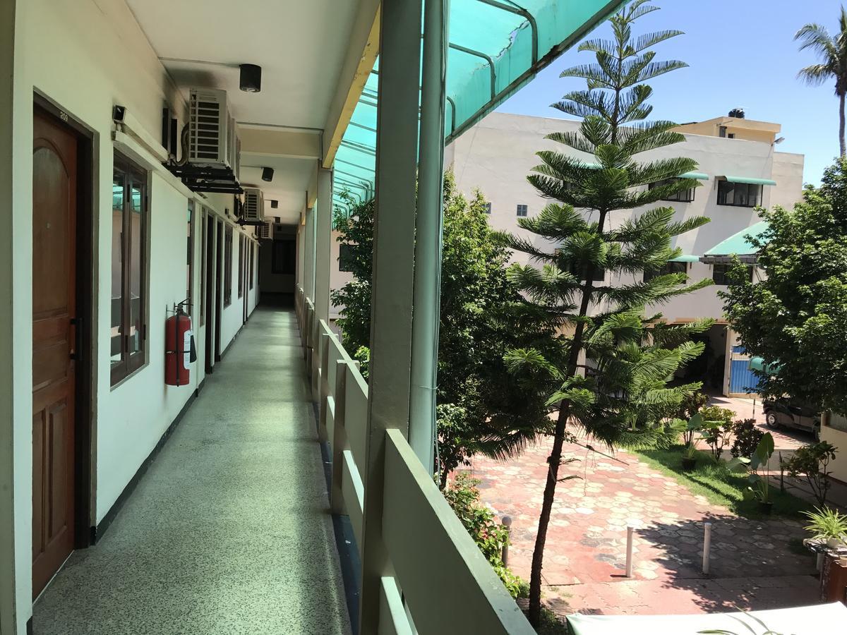 Gnaanams Hotel And Restaurant Jaffna Luaran gambar